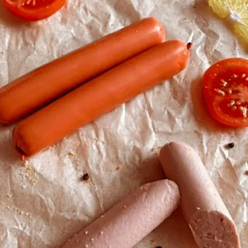 Сардельки и сосиски